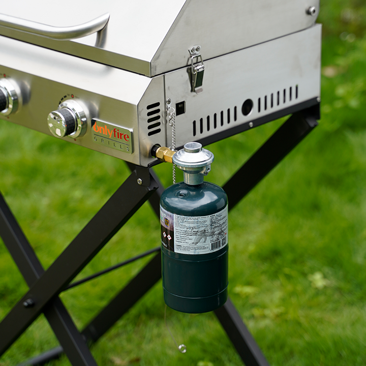 Onlyfire BBQ Gas Griddle 2-Burner with Foldable Cart